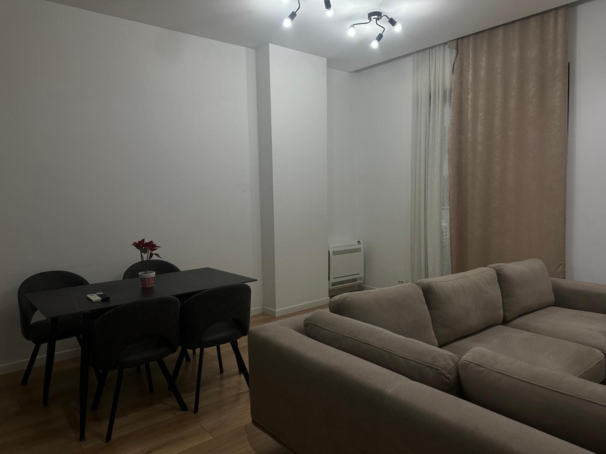 דירות Free Parking Tirana Modern Escape מראה חיצוני תמונה